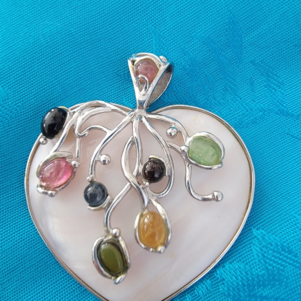 Elegant Silver Heart Pendant with Multicolor Gemstones